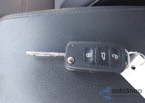 2017 Volkswagen Passat 1.8T R-Line from USA, damaged, VIN 1VWDT7A33HC086339